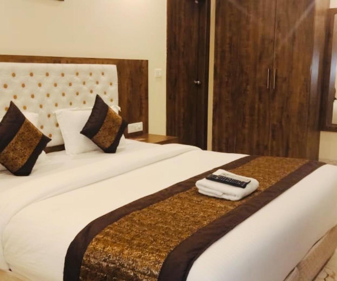 Mayda Inn- A Boutique Hotel Nuova Delhi Esterno foto