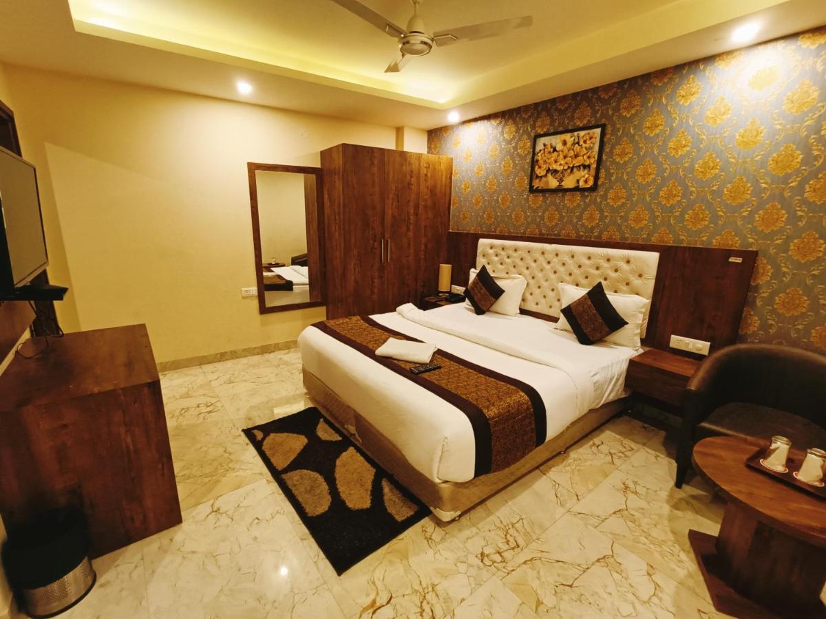 Mayda Inn- A Boutique Hotel Nuova Delhi Esterno foto